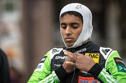 FIA попросили проверить попавшего в аварию пилота на соответствие гоночным стандартам