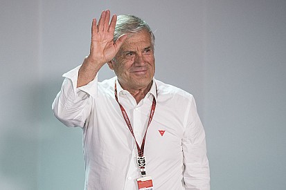 Agostini: "No es cierto que Márquez vaya a por la pierna de los rivales"