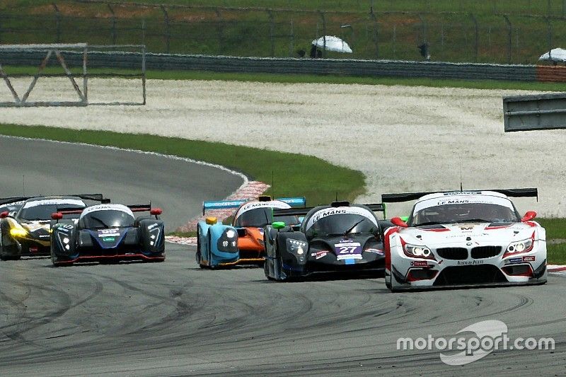 #92 Team AAI BMW Z4 GT3: Chi Huang, Ollie Millroy