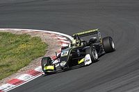 Норрис выиграл третью гонку этапа Евро Ф3 в Зандфорте