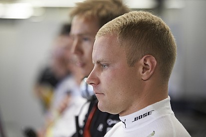 Bottas diz que situação contratual "desconfortável" é comum