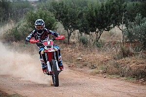Joan Barreda arranca su asalto al Dakar 2018 en la Baja Aragón