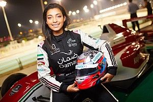 آمنة القبيسي أوّل فتاة عربية إماراتية تشارك في سباقات الفورمولا 4 في أوروبا