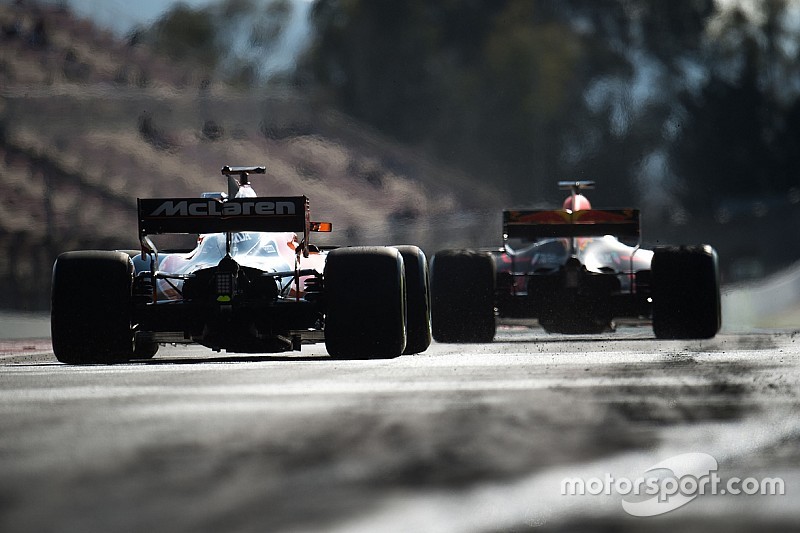 Las sospechas de Red Bull provocan una aclaración de la FIA sobre la quema de aceite