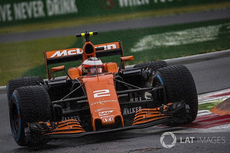 Vandoorne denied "proper shot" by Q3 engine power loss