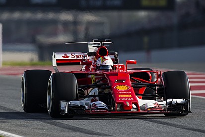 Vettel nyerte a hetedik tesztnapot Hamilton előtt: bajbana McLaren