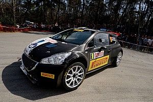Kalle Rovanpera al via del Rally del Salento con Peugeot