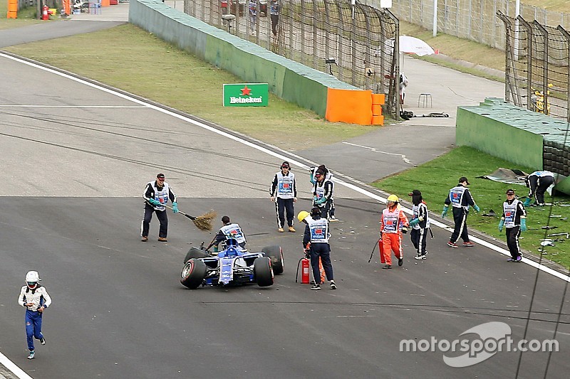 Giovinazzi start dari paling belakang usai ganti gearbox