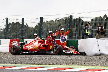 Raikkonen diz que pagou "preço alto" por erro em treino