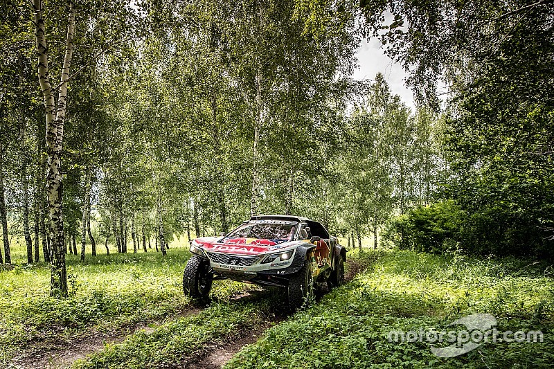Silk Way Rally: Loeb and Viazovich on the charge
