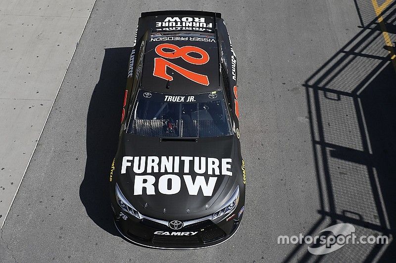 Truex calls roof flap infraction an "odd" situation