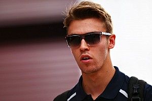 Kvyat: F1 should focus on individual cases, not new rules