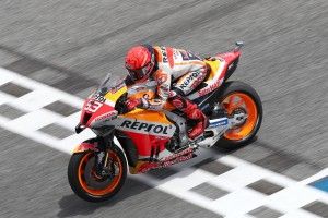 Fehler in Zielkurve kostet erste Reihe: Marquez kann es trotzdem "genießen"