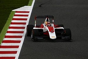 Barcelona GP3: Leclerc wins his first race as Ferrari junior