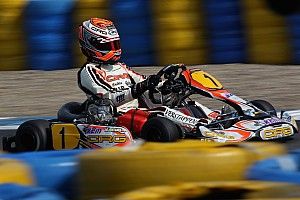 Retro: 12-jarige Verstappen krijgt bezoek van DWDD