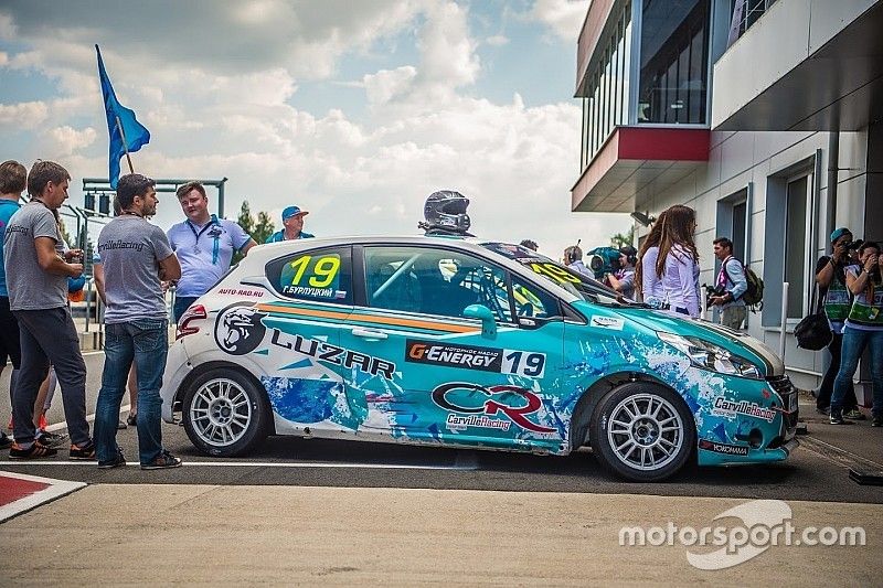 Команда Carville Racing заняла третье место в РСКГ-2016