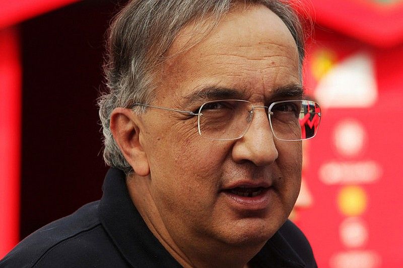 Alonso y otras figuras de la F1 rinden tributo de Marchionne