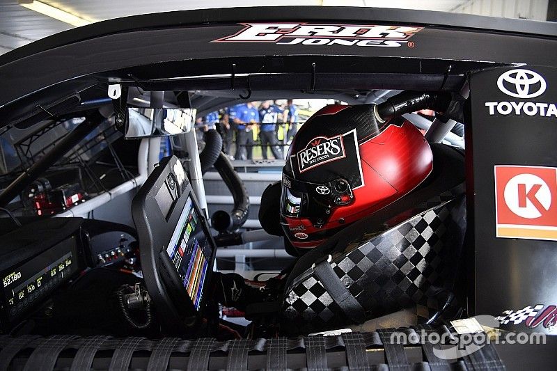 Erik Jones fastest in Saturday's abbreviated first Cup practice