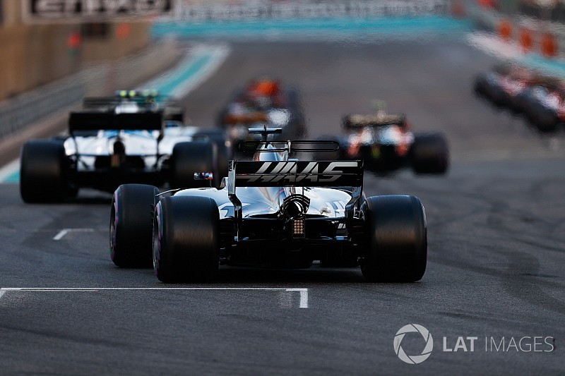 Egy rendkívül látványos Maserati-Haas F1 Team festés a Forma-1-ből