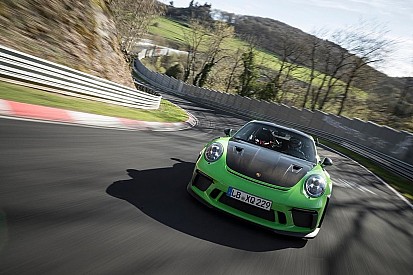 Video: Ronderecord Nordschleife voor nieuwe Porsche 911 GT3 RS
