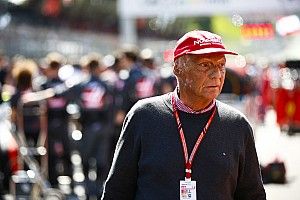Lauda: Erros da Ferrari são "injustos e nada engraçados"
