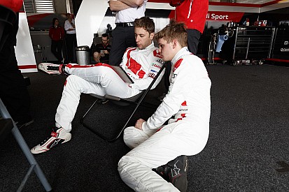 Dries Vanthoor e Robin Frijns si dividono le pole a Zolder
