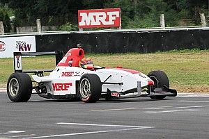Chennai MRF F1600: Sandeep Kumar pips Arya for win