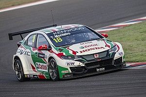 Monteiro quiere seguir con Honda en 2018