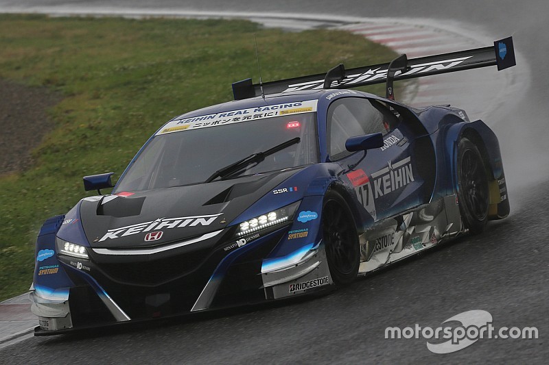 【スーパーGT】鈴鹿テスト開始。雨模様初日午前は17号車NSXが首位
