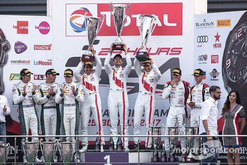 Podium: Race winner #25 Audi Sport Team Sainteloc Racing Audi R8 LMS: Markus Winkelhock, Christopher