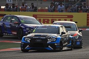 Comtoyou Racing con Comini e Van Der Linde a Spa-Francorchamps