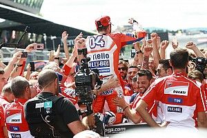 Domenicali: "Dovi e Ducati, tutti i Ducatisti sono orgogliosi di voi!"