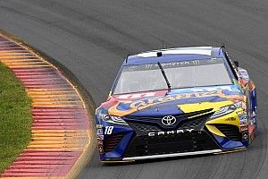 Kyle Busch earns third straight pole with Watkins Glen flyer