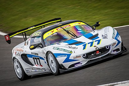 Lotus Cup Europe : Sharon Scolari reine à Brands Hatch !