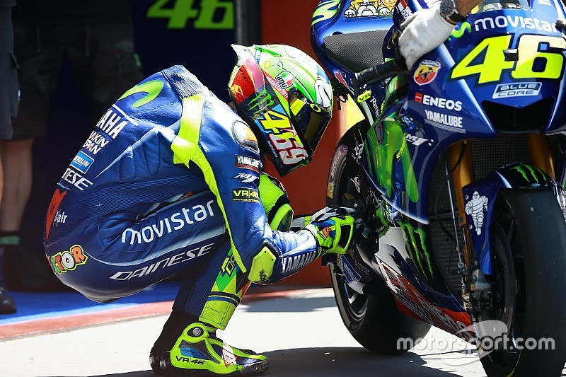 Rossi: Pesta akan lengkap jika saya juga podium