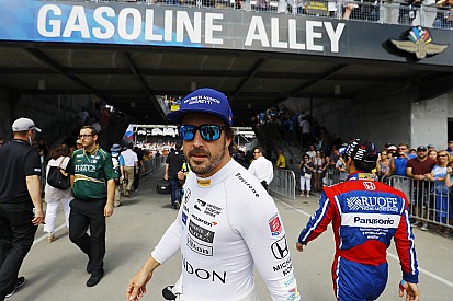 Alonso over overstap naar IndyCar: "Waarom niet?"