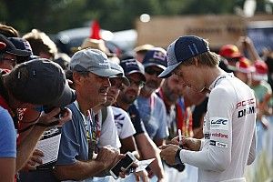 Hivatalos: Hartley indul Gasly helyett Austinban!
