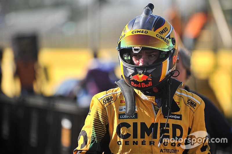 Equipe de Fraga faz reclamação formal sobre óleo na pista de Camilo, mas é julgada como improcedente