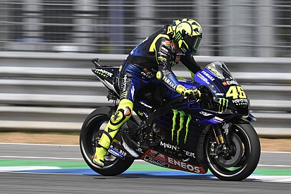 Forcada: "Rossi vincerà ancora? Un Mondiale no, una gara è dura"