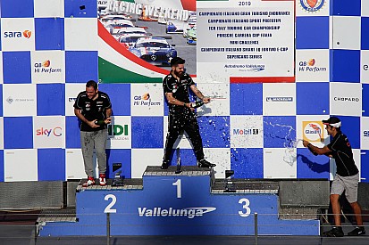 Nella Porsche Esports Carrera Cup Italia Ciriello vince a Vallelunga ma Santoro va in fuga