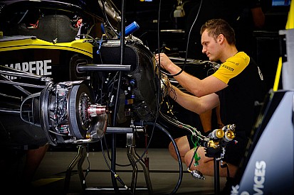 Sorozatos motorcserék az FP3 előtt a Belga Nagydíjon