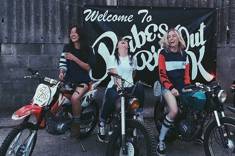 Girls on Bike/VC London: Frauen am Start des Red Bull Alpenbrevet!