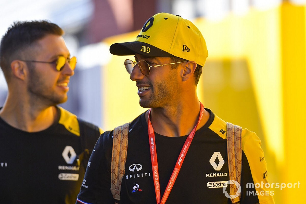 Webber nem érti, miért nem igazolt Ricciardo a Ferrarihoz