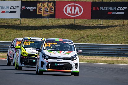 Galeria - wyniki pierwszego wyścigu na Autodromie Most