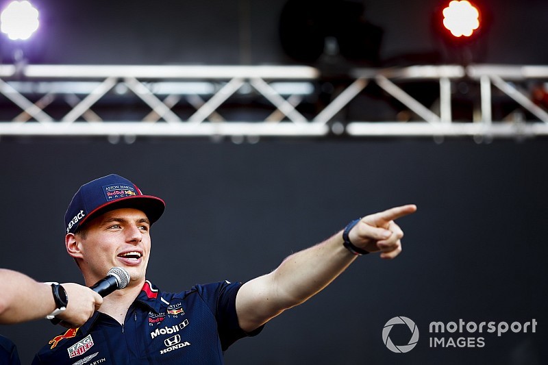 Max Verstappen már egy másik szinten versenyez, mint a többség?