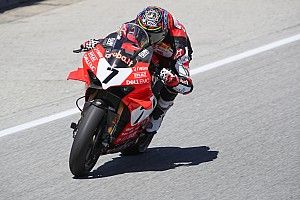 SBK Laguna Seca, Gara 2: Davies ritrova il successo, Bautista out