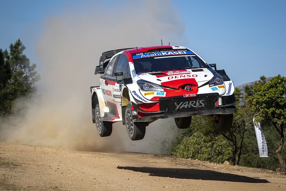 Ogier breidt WK-leiding uit met comfortabele zege op Sardinië