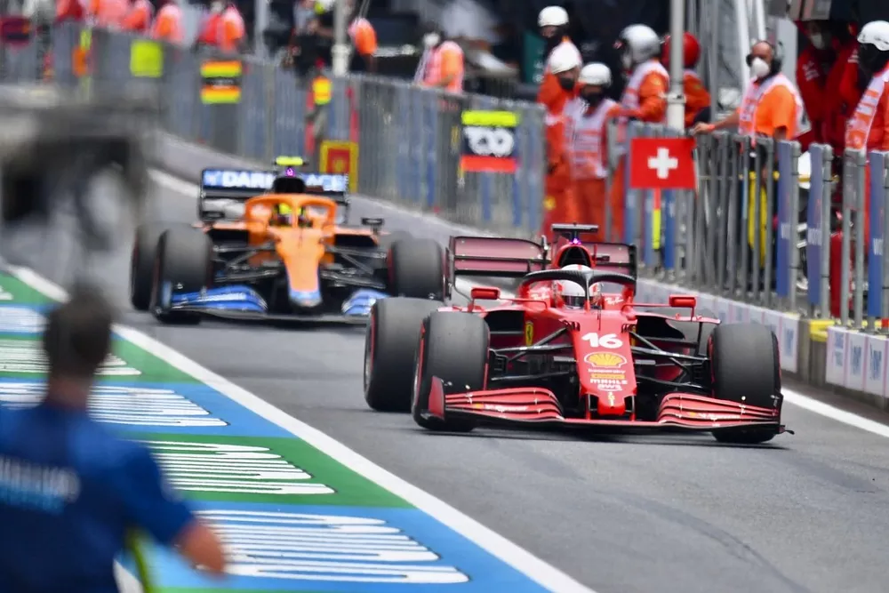Charles Leclerc, Ferrari SF21, Lando Norris, McLaren MCL35M