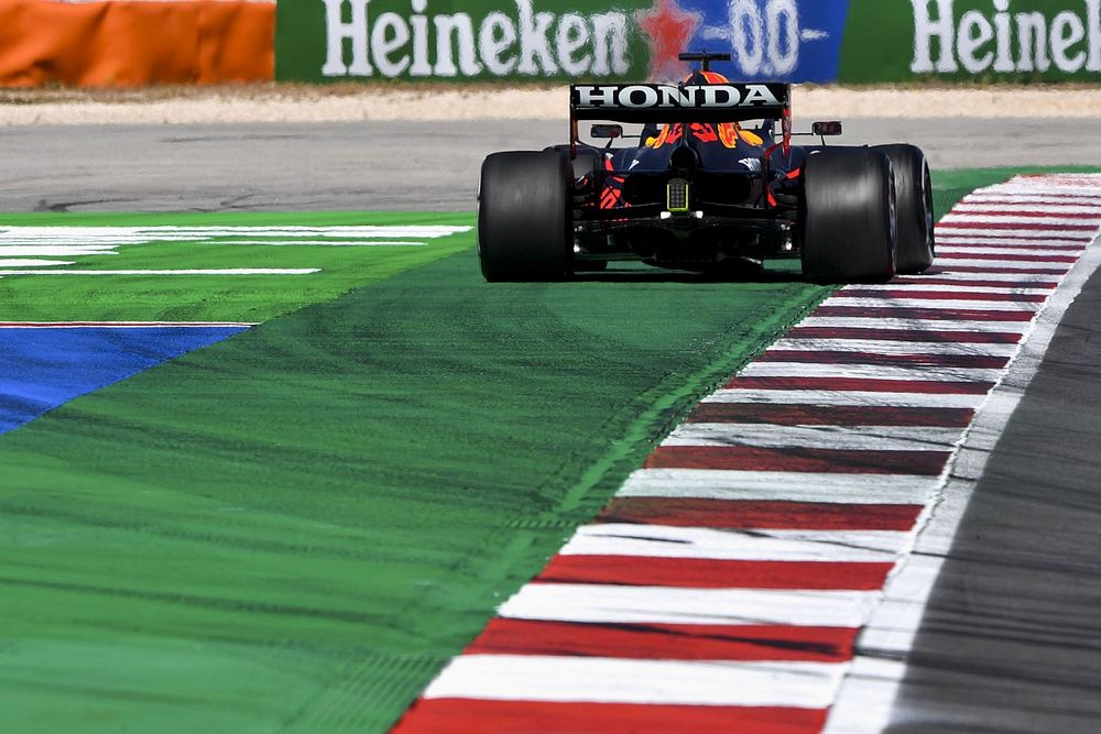 Max Verstappen, Red Bull Racing RB16B