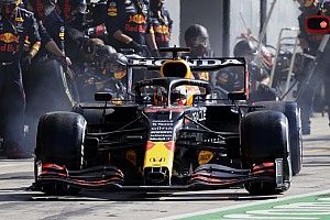 Red Bull: Про замену мотора Ферстаппена решим в субботу